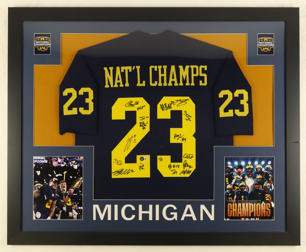 2023 Michigan Wolverines National Champions CUSTOM Framed Jersey Display Signed by 18 - Beckett Item: 2023 N